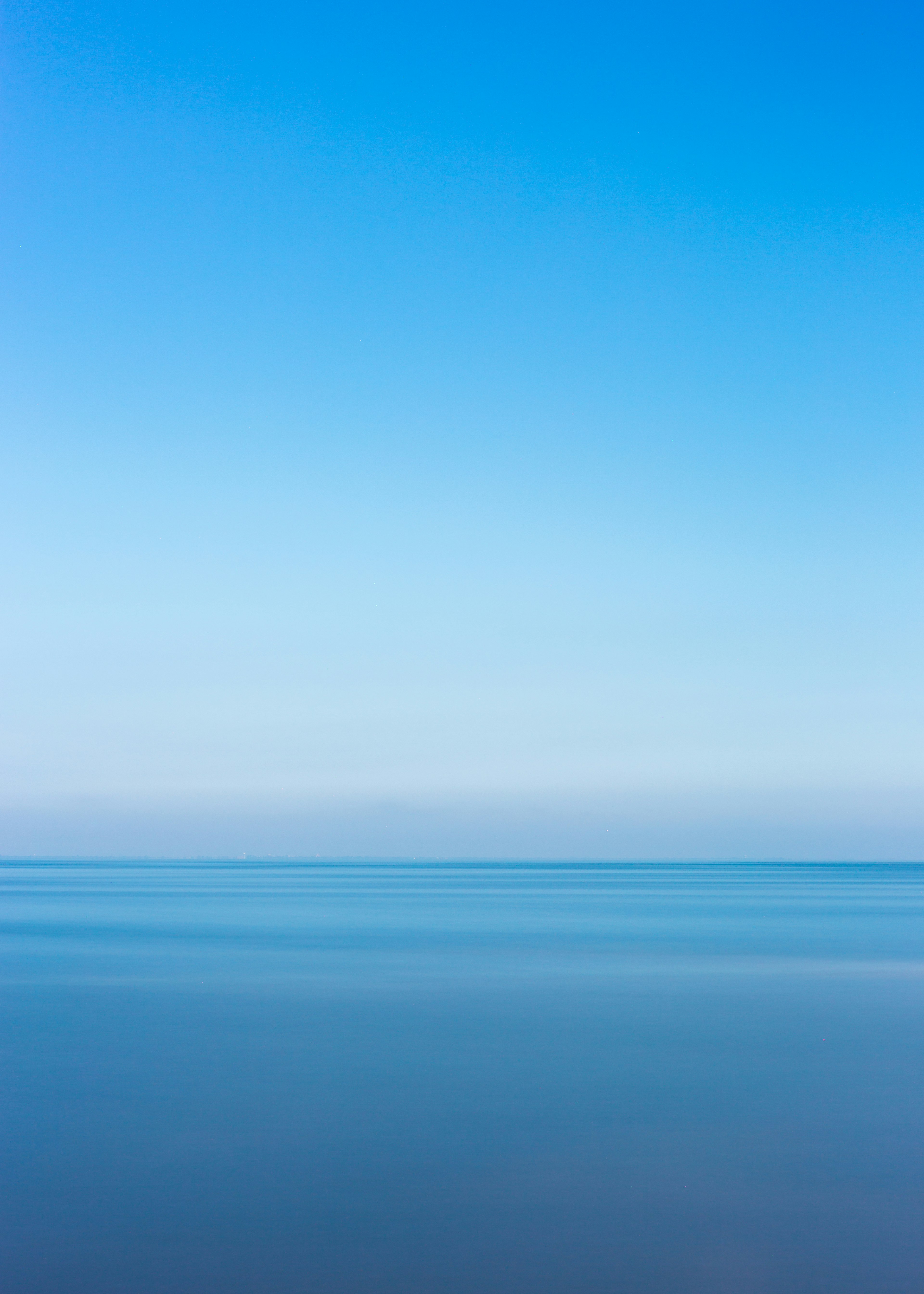 blue ocean photography